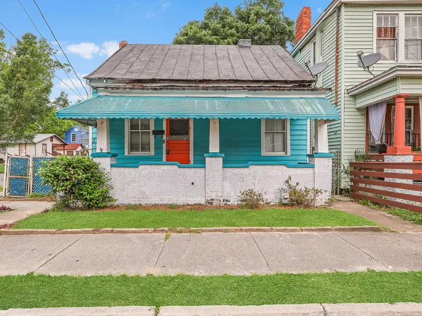 2221 Harden St, Savannah, GA 31415