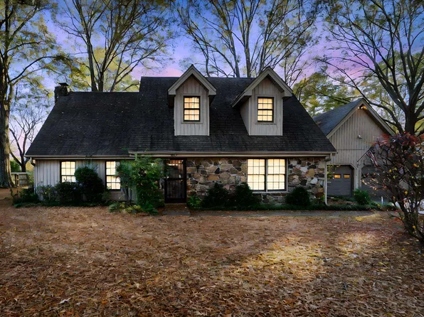 8227 Echo Hills Ln, Memphis, TN 38125