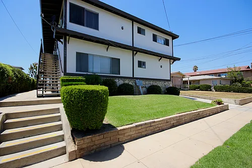 1005 S Marguerita Ave #E Photo 1