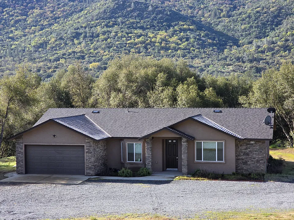 40796 Highway 49
