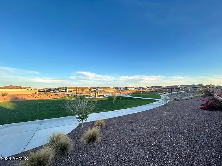 2710 N Mulberry Pl — Photo 16