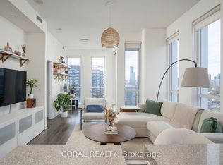 170 Sumach St #2409, Toronto, ON M5A 0C3