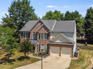 107 Worley Dr, Mooresville, NC 28117