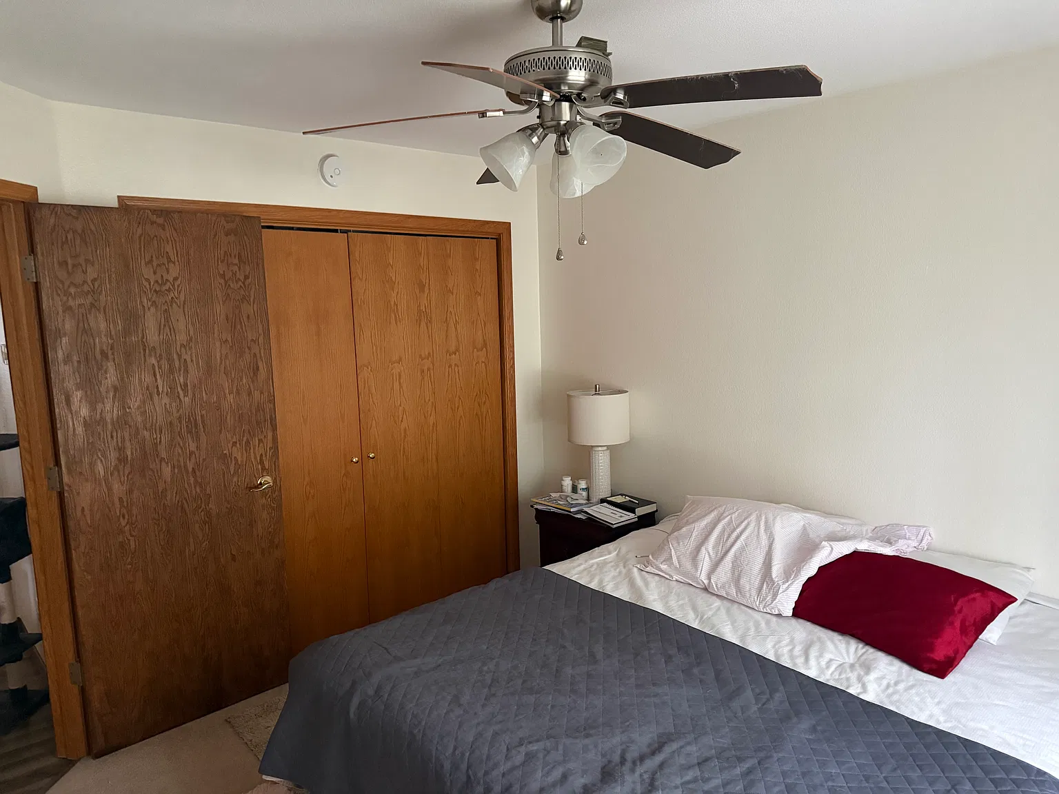 4 bed, 2163 sqft, $2,800 — Photo 4