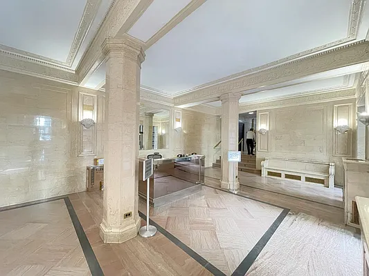 Rented by Solil Management | media 1