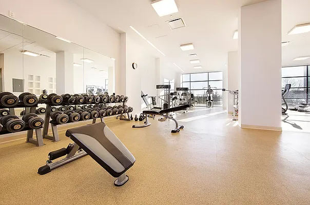 Sold by Modern Spaces | media 9