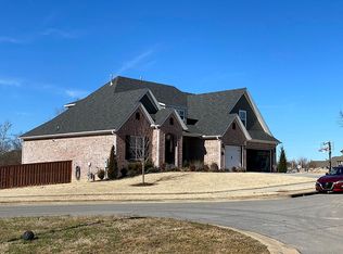 1601 NW Santorini Ln, Bentonville, AR 72712