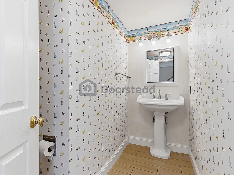 145 Shoreline Dr — Photo 10