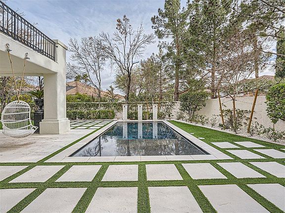 4th image of 8829 Rozetta Ct