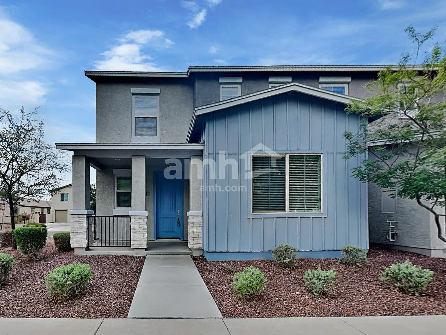 4 bed, 3.0 bath, 2470 sqft, $2,210 — Photo 1