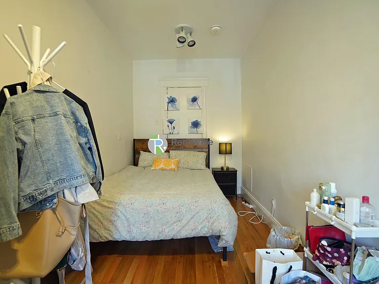 62 Queensberry St #302 — Photo 14