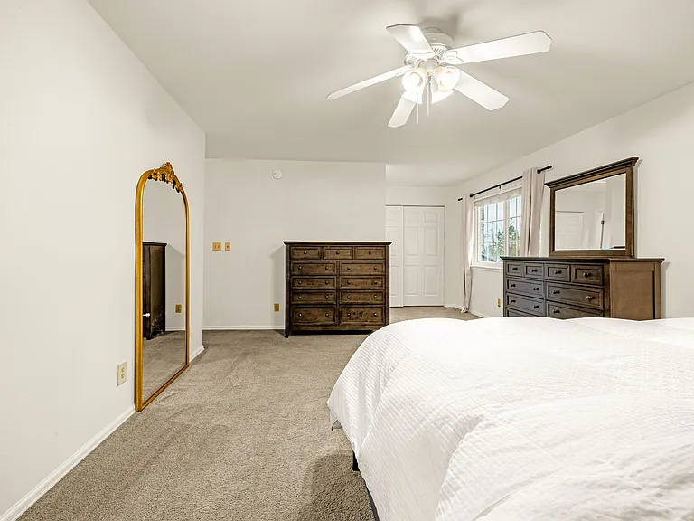108 Cobblestone Dr — Photo 21