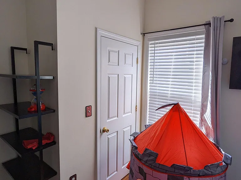 56 Oak St — Photo 15
