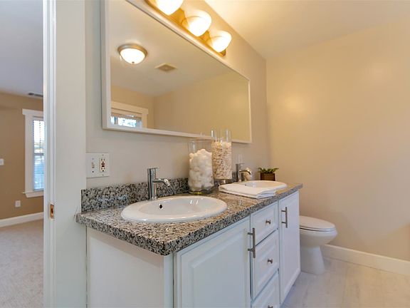 Duel Vanity
