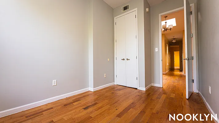 Rented by Nooklyn NYC LLC | media 15