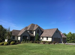 300 Carrs Hl, Clearfield, PA 16830