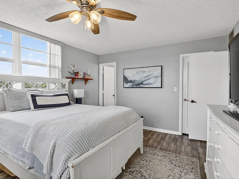 3001 W Rolling Hills Cir #501 — Photo 23
