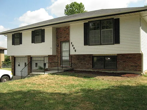 2005 Marjorie Cir Photo 1