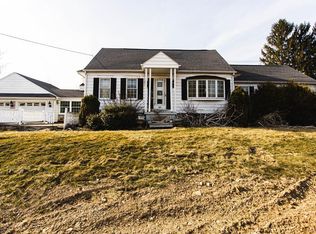 1589 Grandview Rd, Altoona, PA 16601