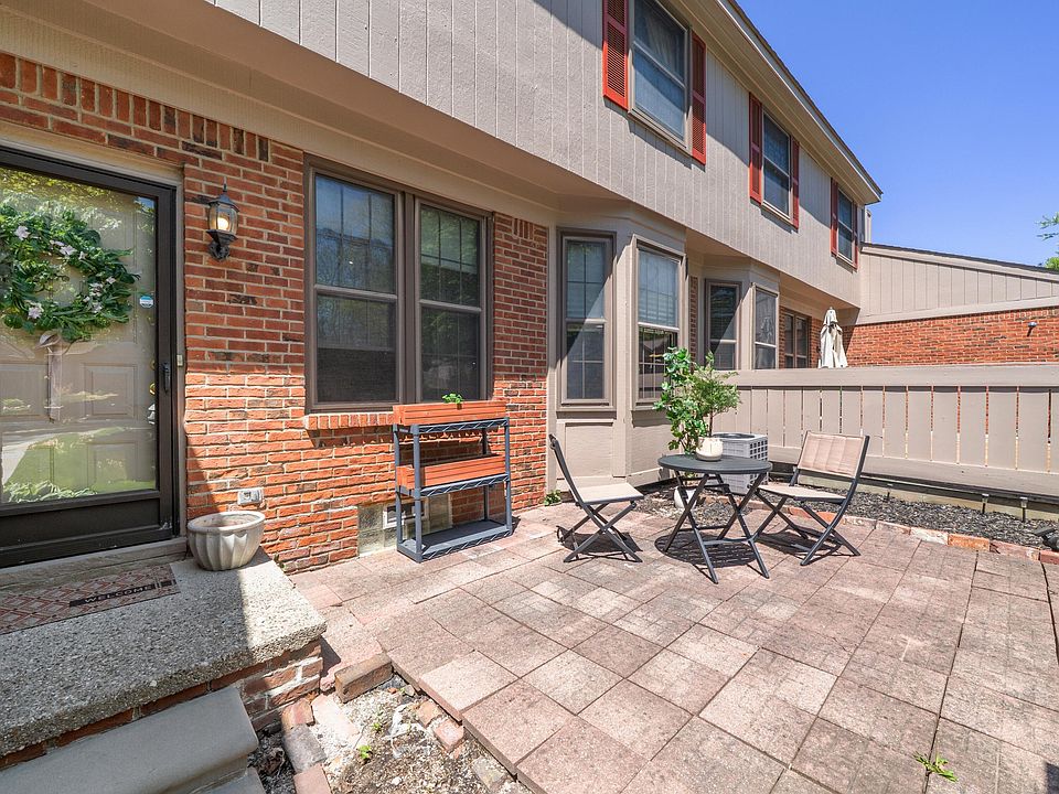 7288 Danbrooke, photo 30