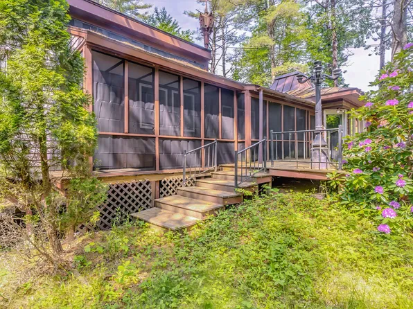 31 Herrick Road, Belfast, ME 04915