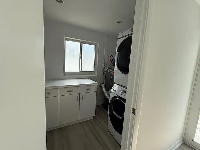 28 SW 9th Ave — Photo 8