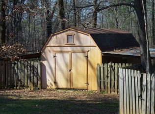 1869 Cook Rd, Texarkana, AR 71854