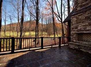 44 Blue Heron Dr, Fletcher, NC 28732