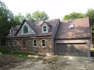 40 Trout Close Pl, Becket, MA 01223