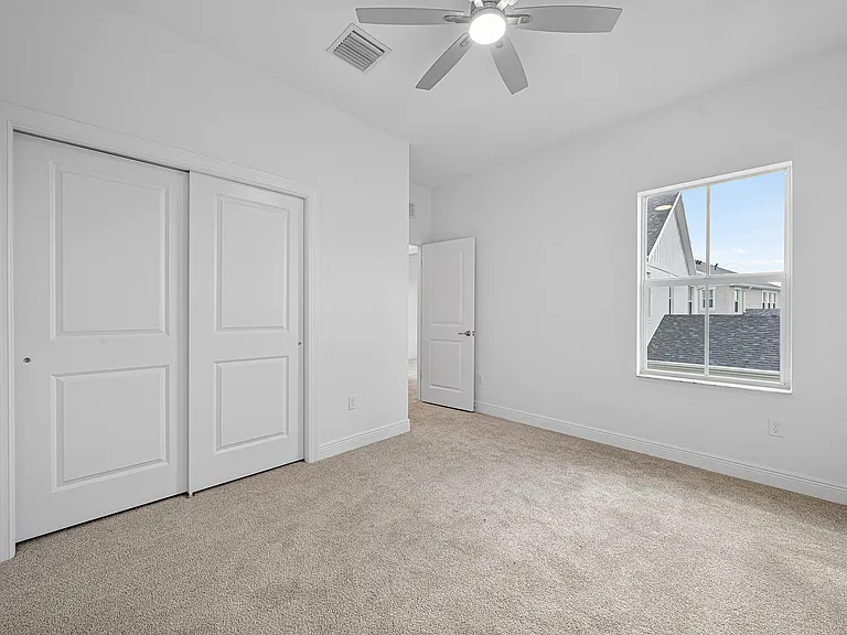 10720 SW Pioneer Pkwy — Photo 29