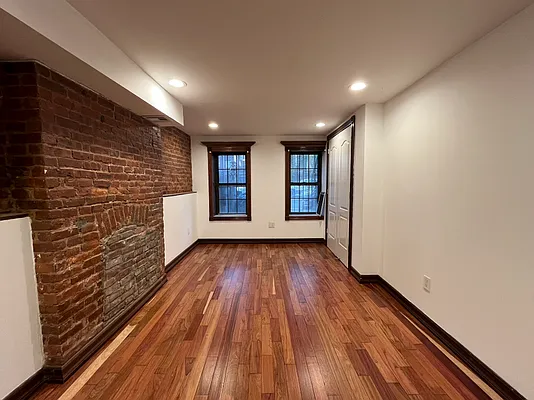 Rented by JB Mac Real Estate Inc. | media 24