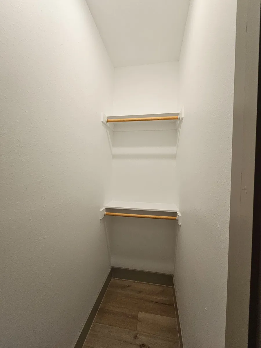 Bedroom 6 closet - Landino St