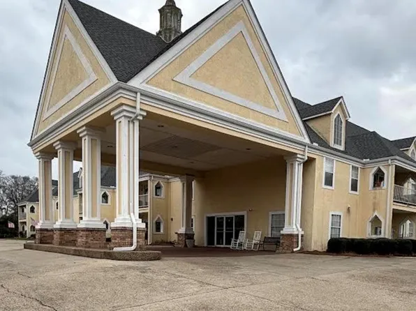 300 Mason St, Laurel, MS 39440