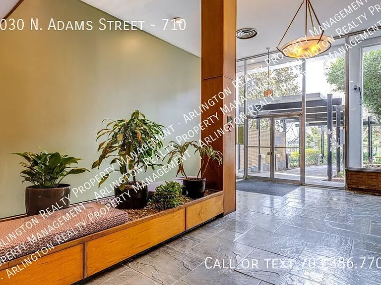 2030 N Adams St #710 — Photo 19