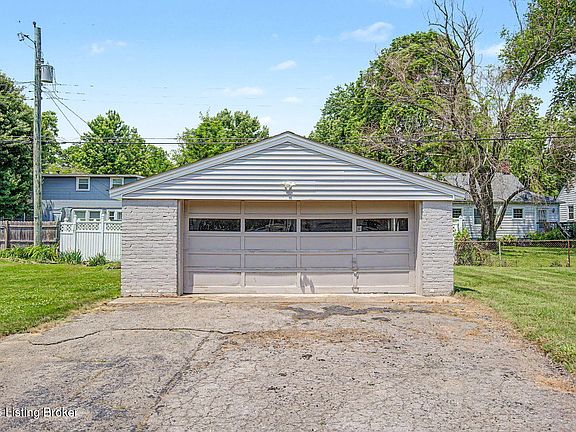 5th image of 4017 Gloucester Rd