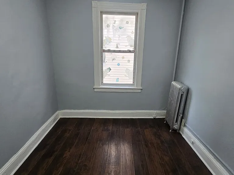 257 S 11th St #2 — Photo 10