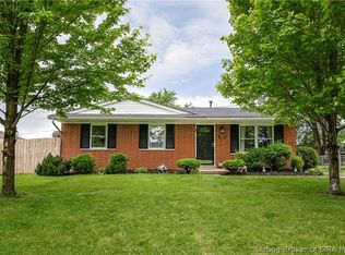 1249 Gail Dr, Jeffersonville, IN 47130