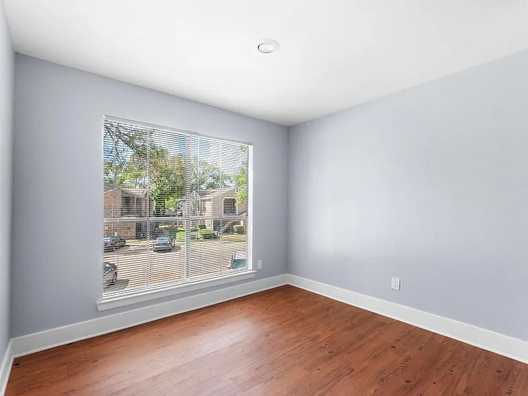 7200 T C Jester Blvd #1004 — Photo 13