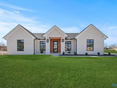 100 Genesis Dr, Huntsville, AL, 35811
