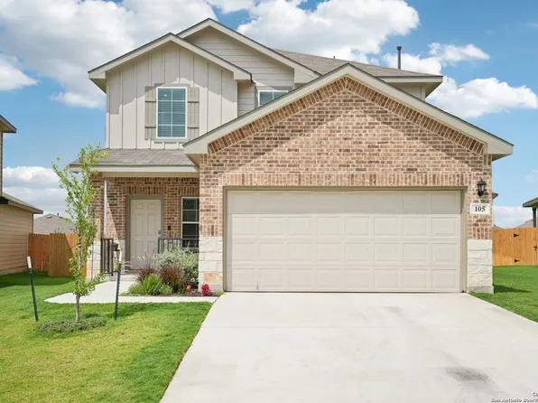 105 Chipping, Floresville, TX 78114