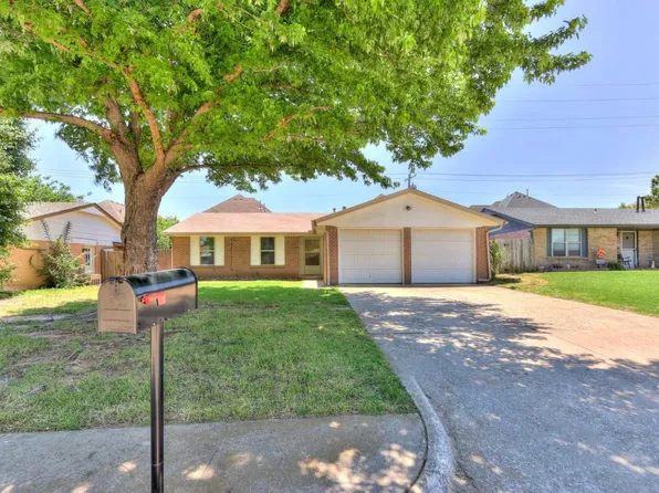 974 Castlebury Mansion, Yukon, OK 73099