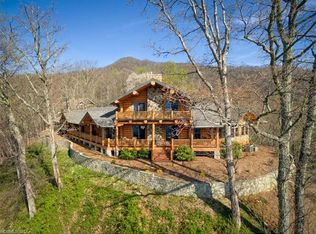 171 Lofty Ridge Dr, Waynesville, NC 28786