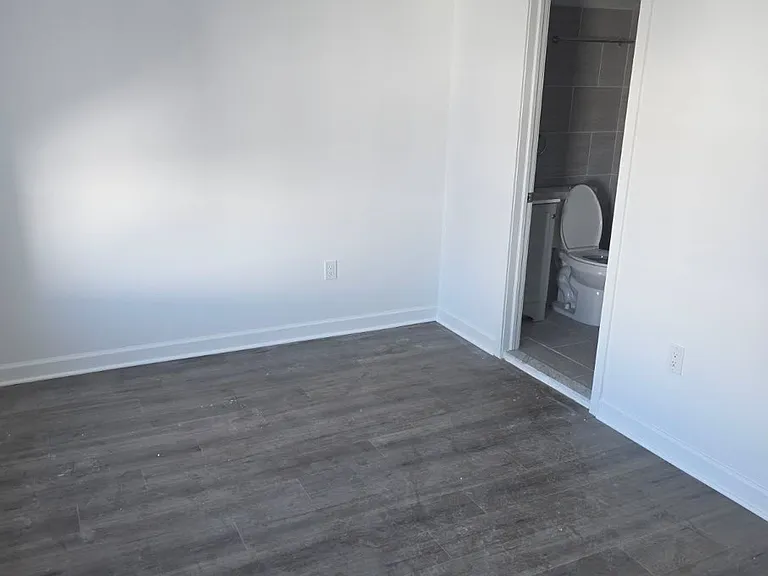 514 Ryers Ave #B — Photo 12