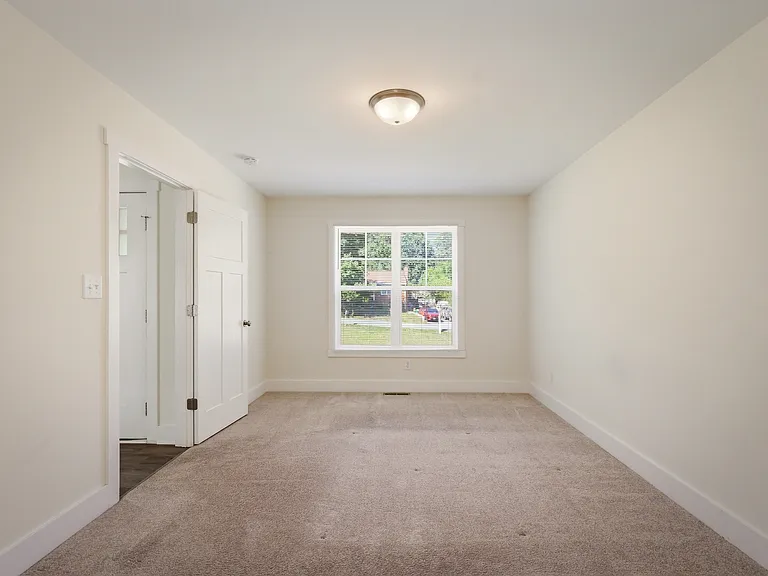 15508 Richmond St — Photo 26