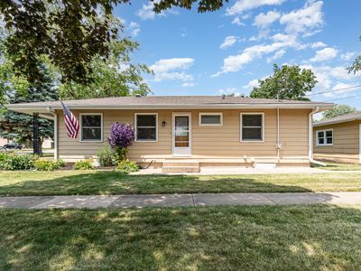 741 Gates St, West Chicago, IL, 60185