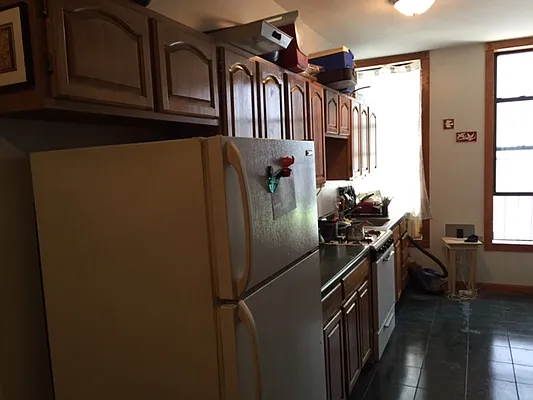 Rented by Proper Real Estate, LLC | media 28