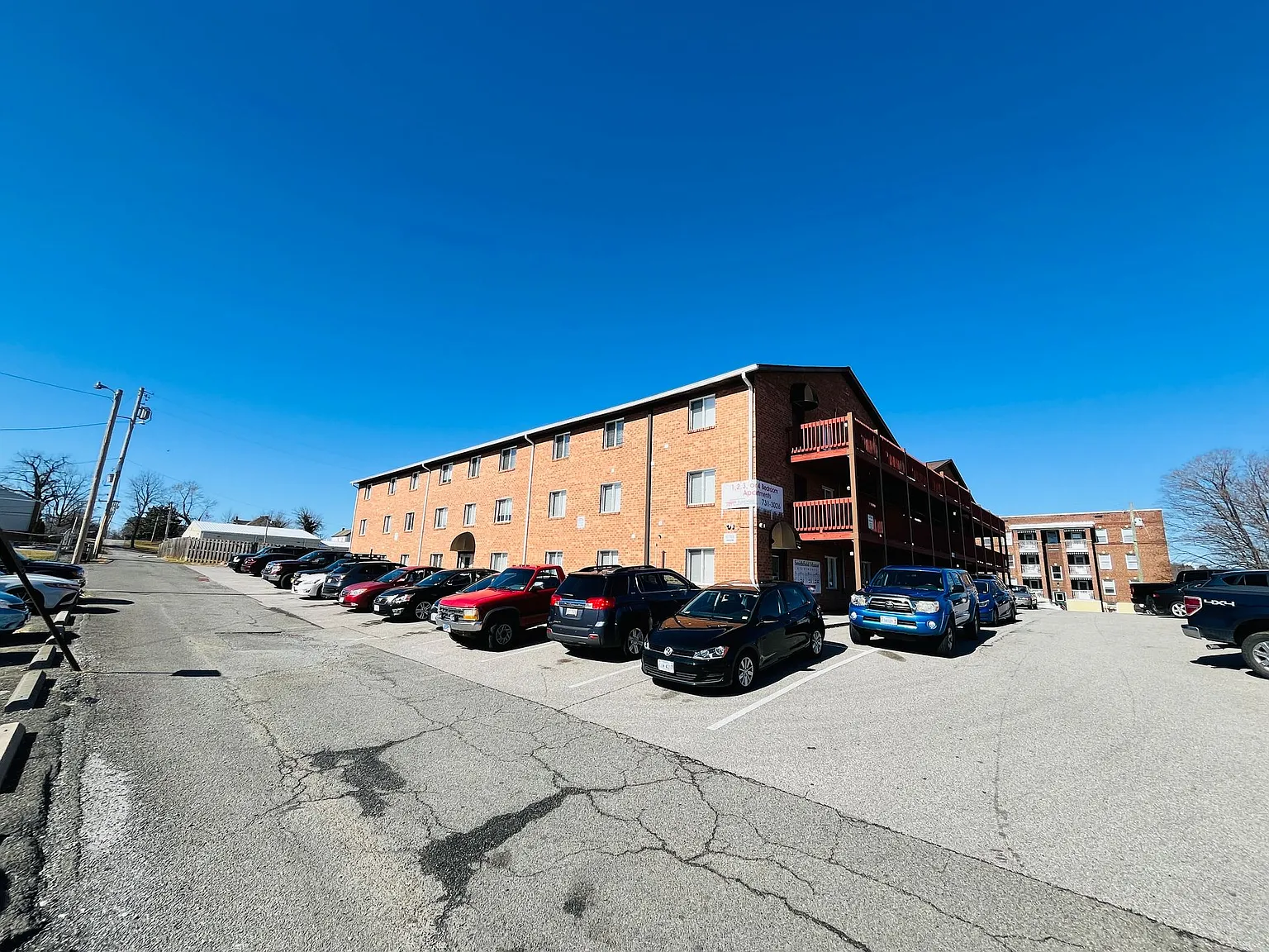 1 Bedroom, 1 Bath Apartment — Photo 3