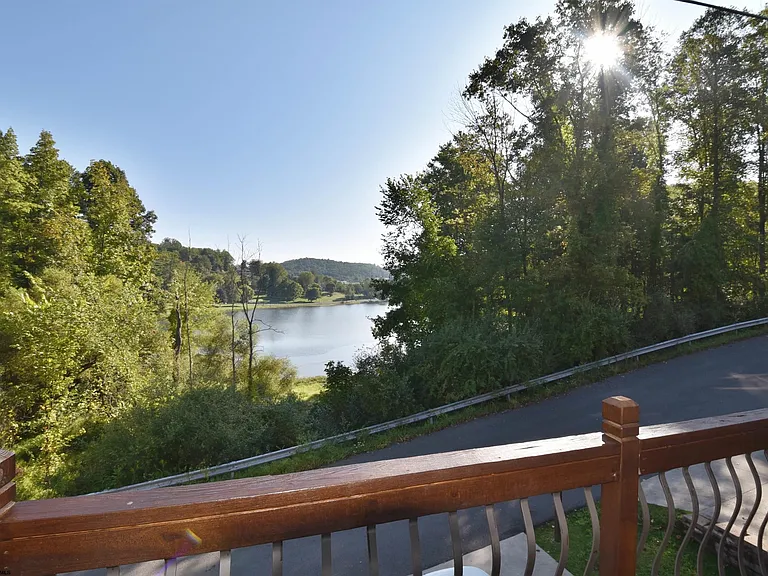 208 Timber Ridge Rd — Photo 18