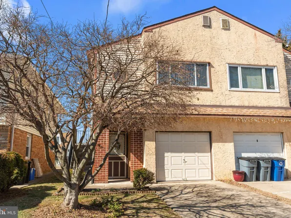 9234 Ditman St, Philadelphia, PA 19114