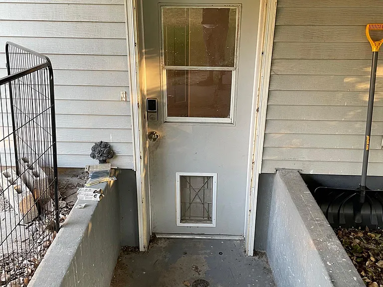 1891 E Zenda Way #B — Photo 22